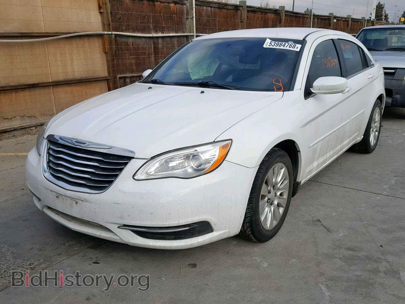 2012 CHRYSLER 200 - VIN: 1C3CCBAB9CN273305 - Фото 2