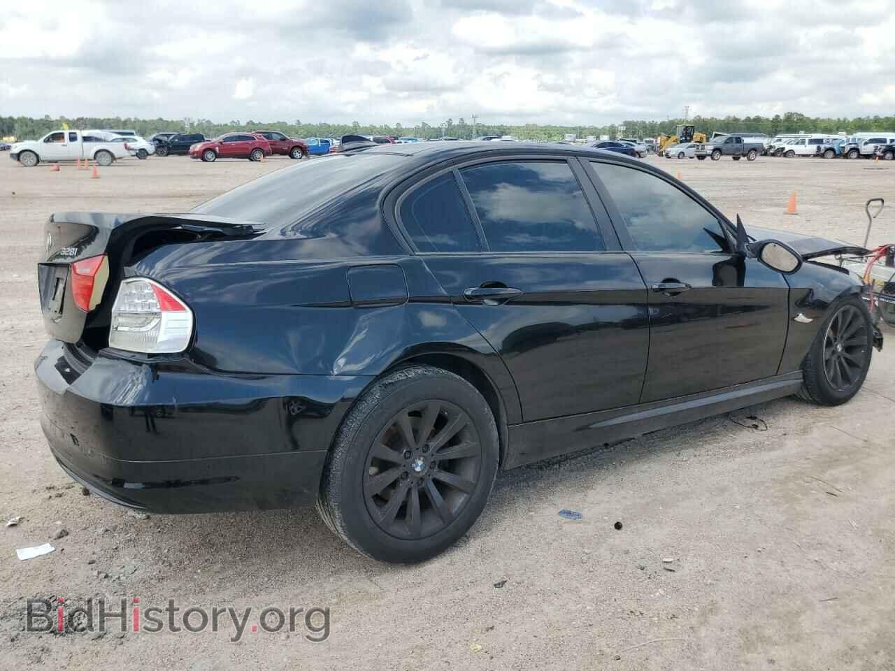 2011 BMW 3 SERIES - VIN: WBAPH7C5XBE461278 - Фото 3