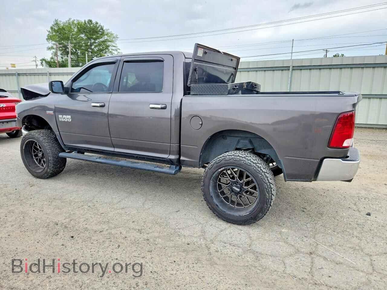 2017 RAM 1500 - VIN: 3C6RR7LT6HG593521 - Photo 2