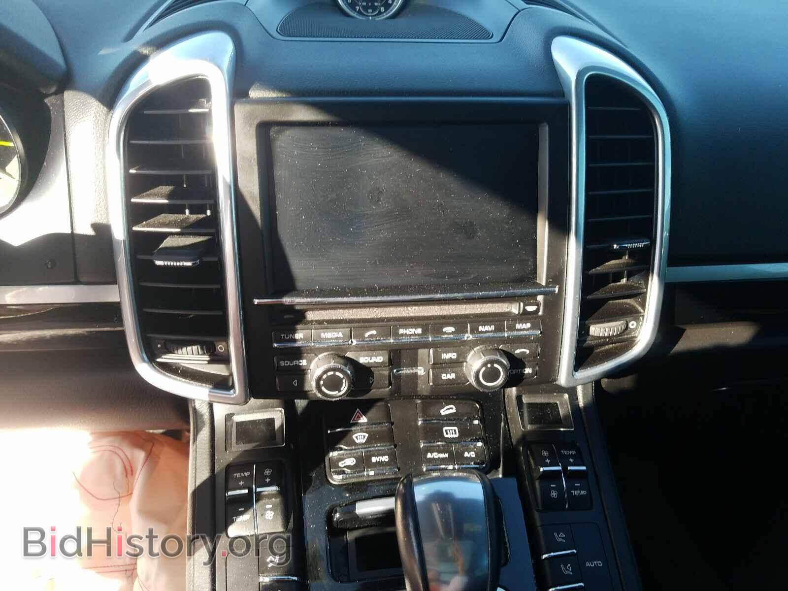 2015 PORSCHE CAYENNE - VIN: WP1AE2A29FLA54162 - Фото 9