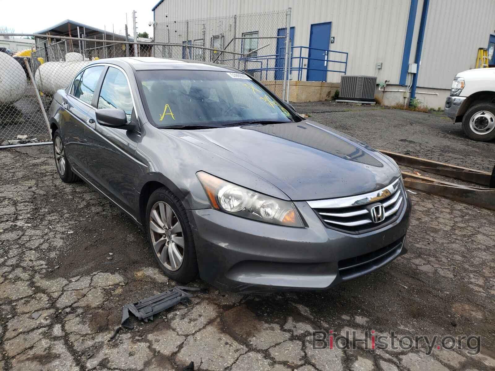 Photo 1HGCP2F72CA007556 - HONDA ACCORD 2012