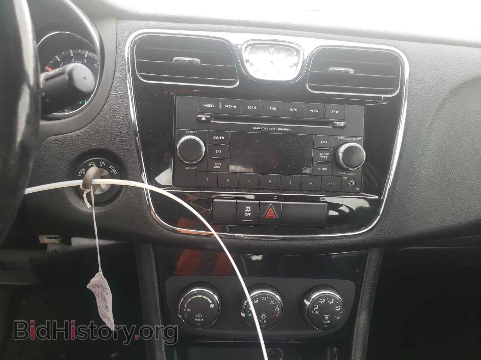 2012 CHRYSLER 200 - VIN: 1C3CCBBB1CN206003 - Фото 9