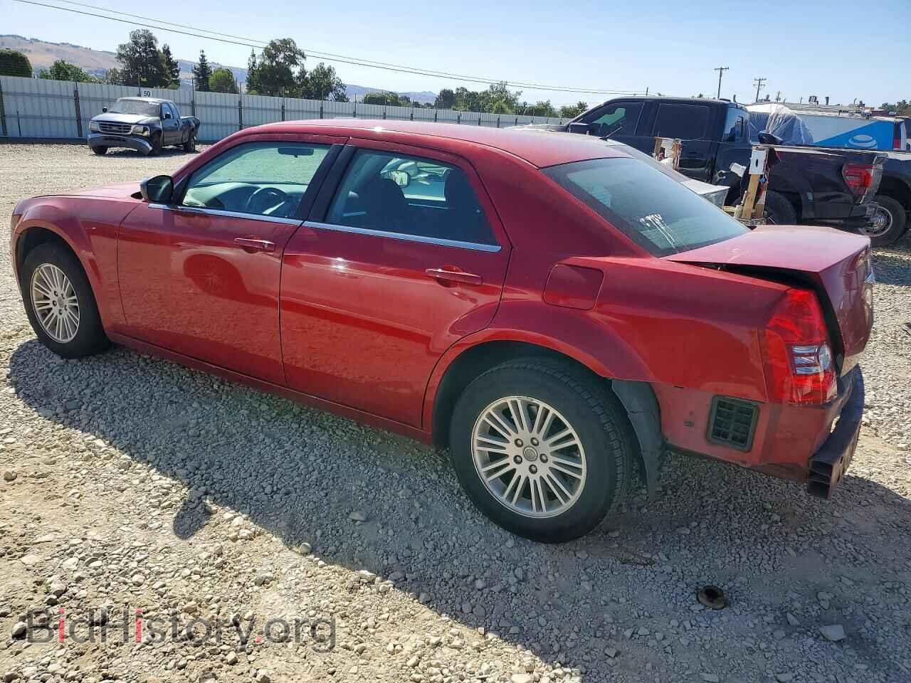 2009 CHRYSLER 300 - VIN: 2C3KA43D49H513583 - Фото 2