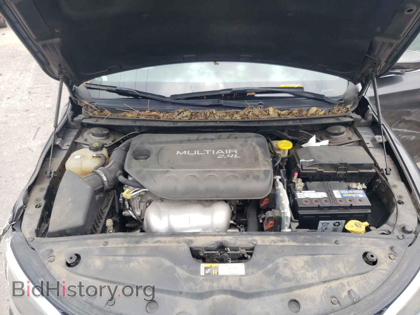 2016 CHRYSLER 200 - VIN: 1C3CCCAB8GN160120 - Фото 7
