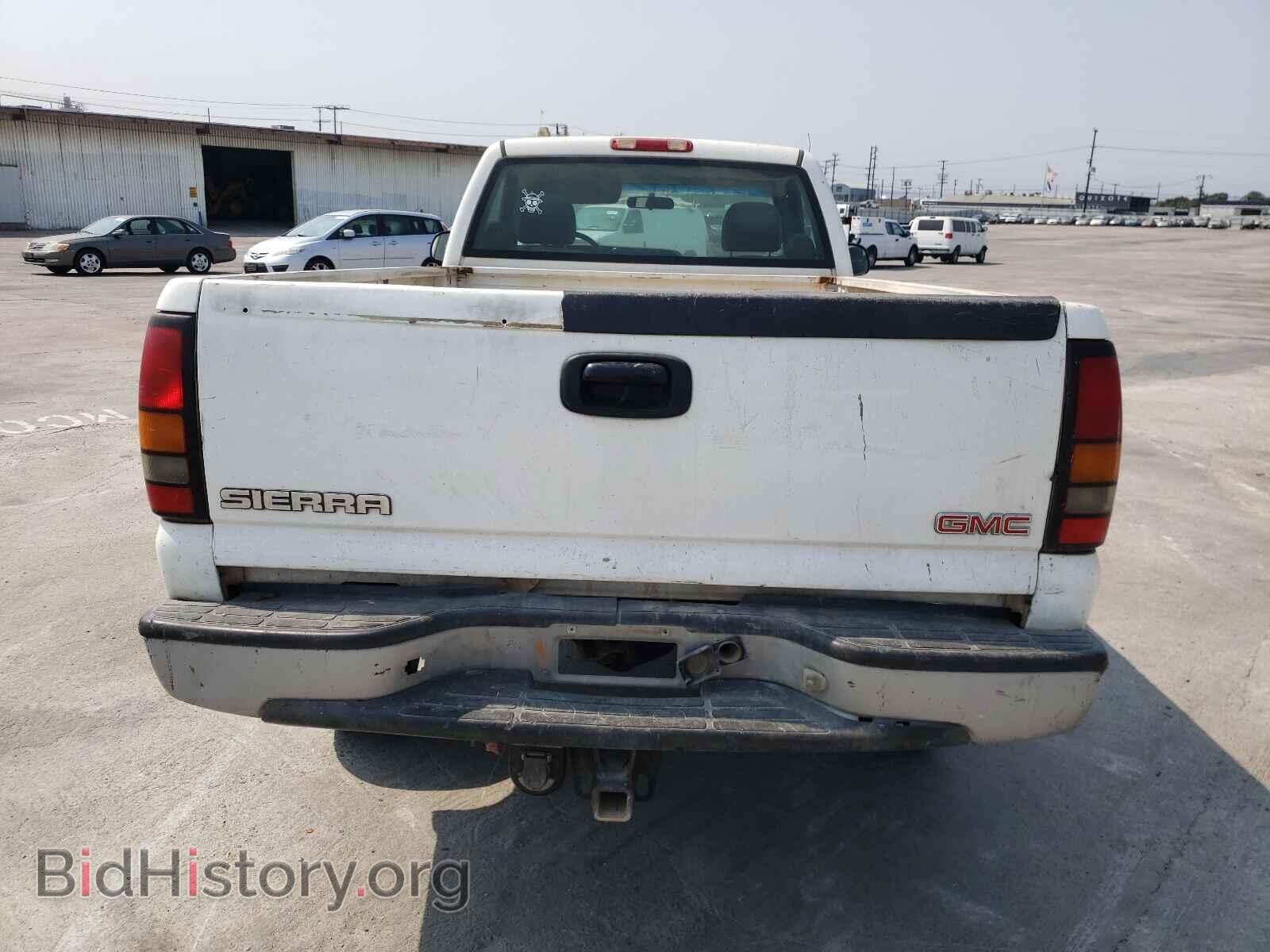 2006 GMC SIERRA - VIN: 1GTHC24G76E247136 - Фото 6