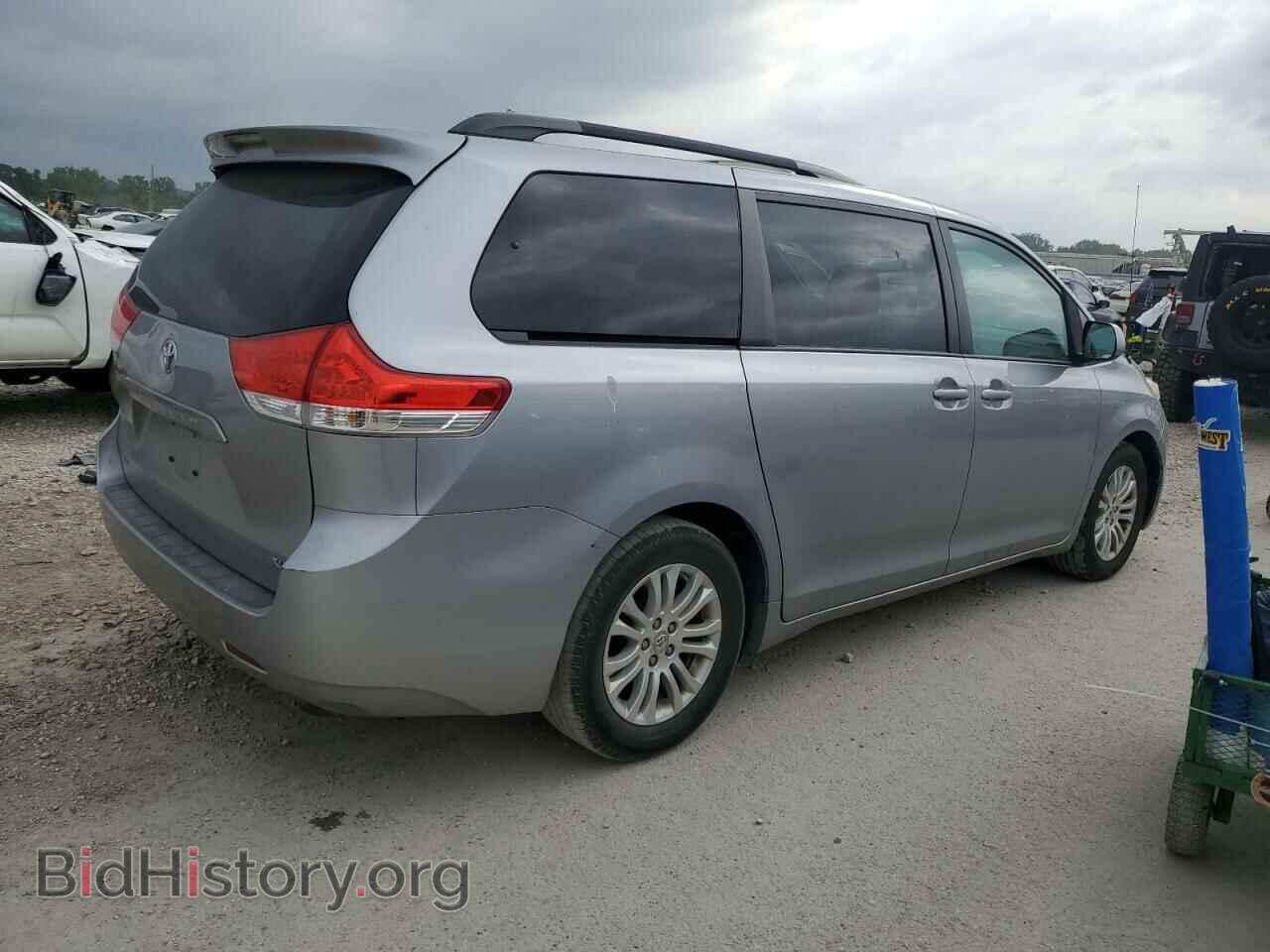 2012 TOYOTA All Models - VIN: 5TDYK3DC7CS260741 - Фото 3