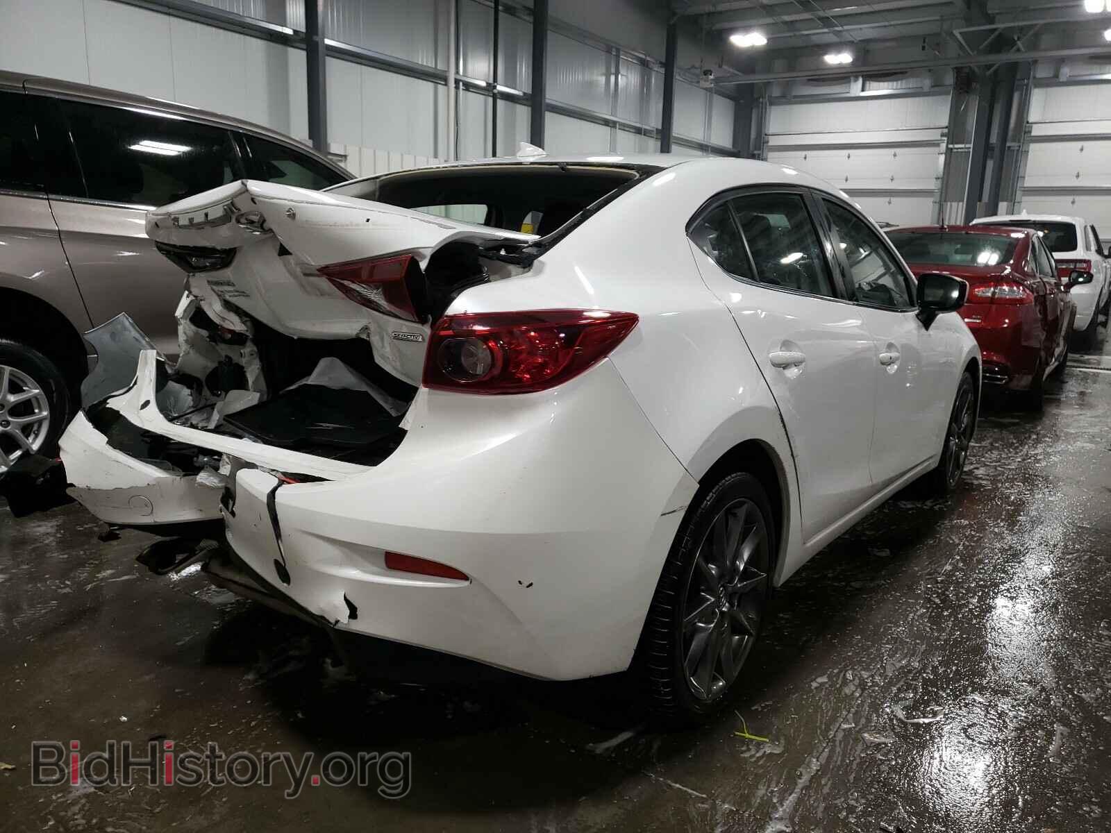 2018 MAZDA 3 - VIN: 3MZBN1V31JM227454 - Фото 4