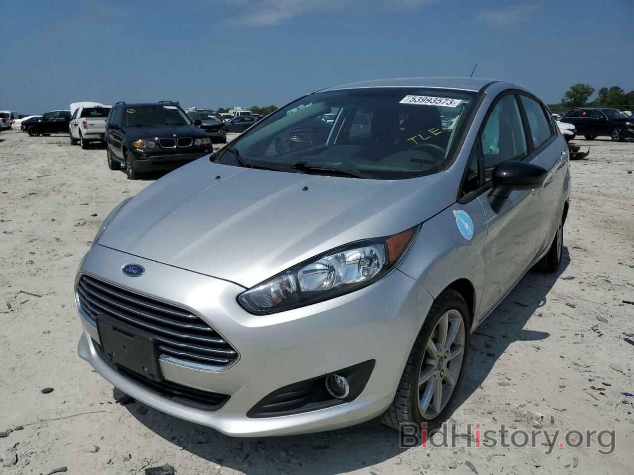 Photo 3FADP4EJXKM138060 - FORD FIESTA 2019