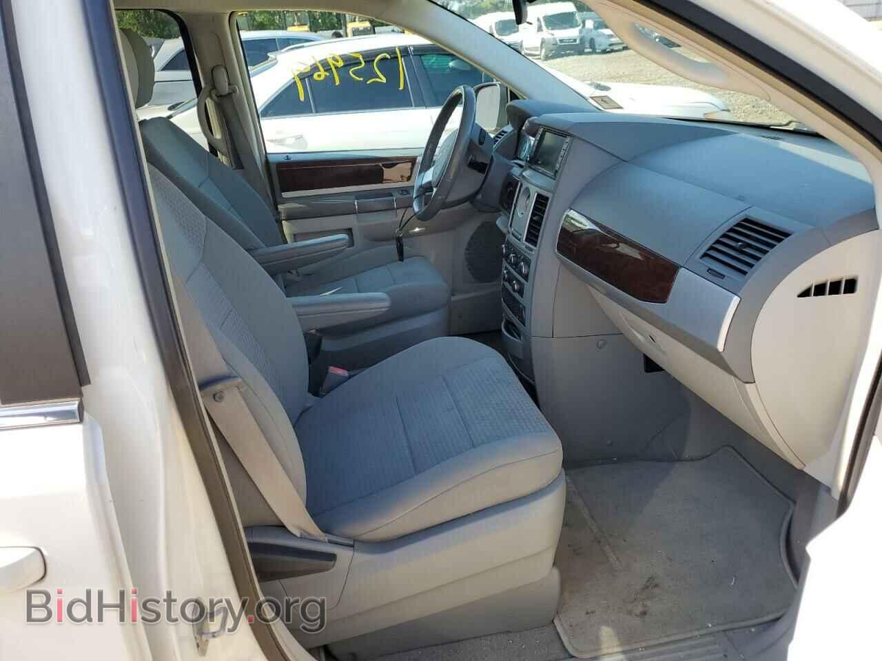 2010 CHRYSLER MINIVAN - VIN: 2A4RR5D15AR158736 - Фото 5
