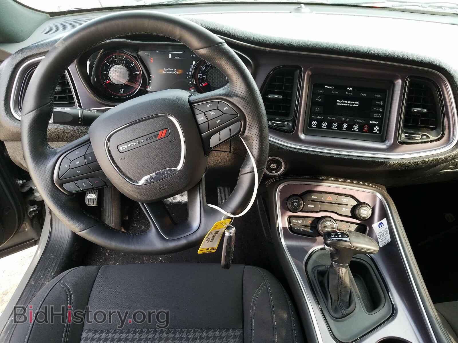 2018 DODGE CHALLENGER - VIN: 2C3CDZAG2JH204690 - Фото 9