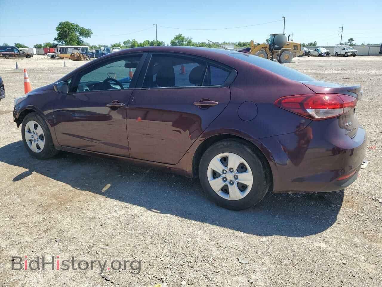 2017 KIA FORTE - VIN: 3KPFK4A76HE066384 - Фото 2