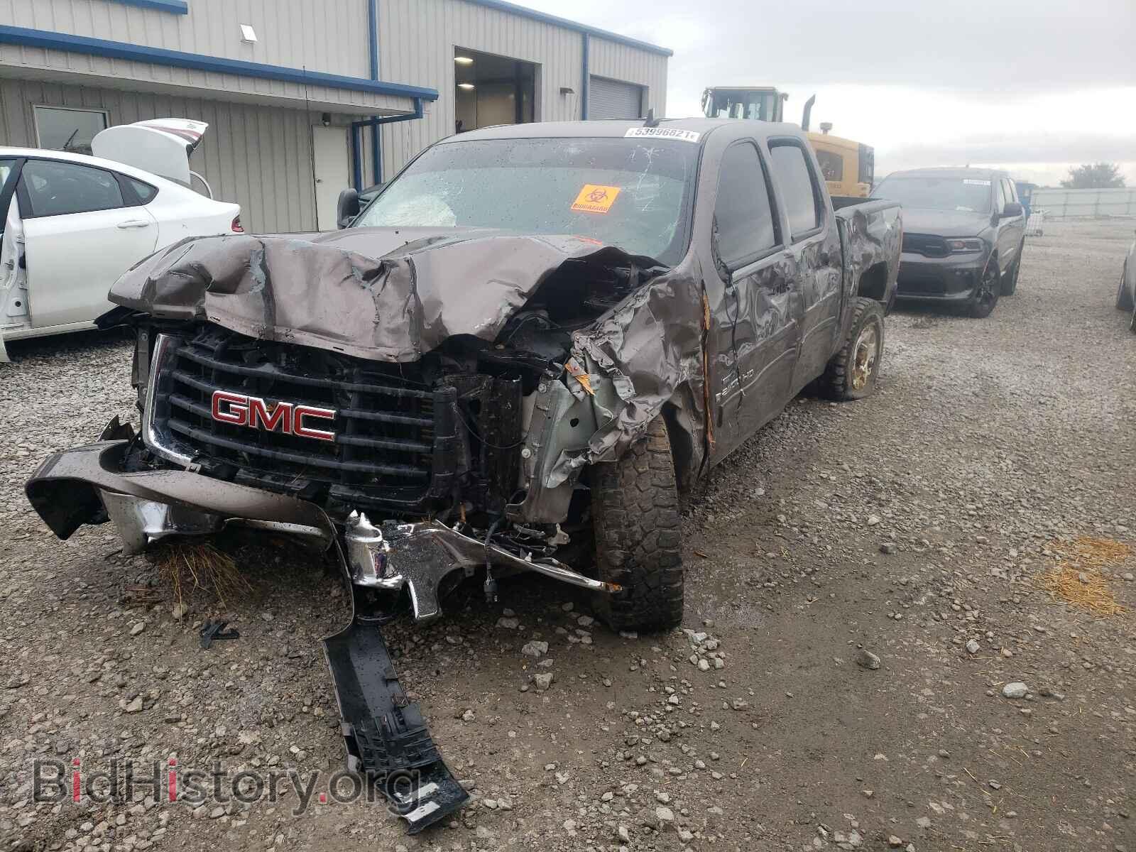 2008 GMC SIERRA - VIN: 1GTHK23688F111932 - Фото 2