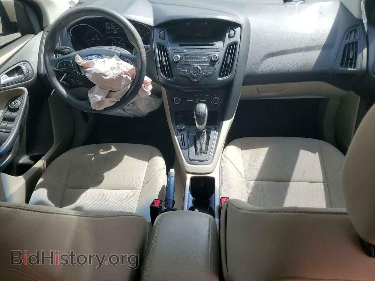 2017 FORD FOCUS - VIN: 1FADP3F26HL208956 - Photo 8