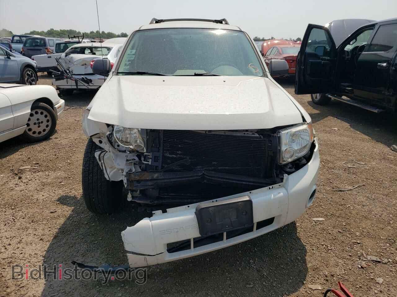2011 FORD ESCAPE - VIN: 1FMCU0C73BKC53441 - Фото 5
