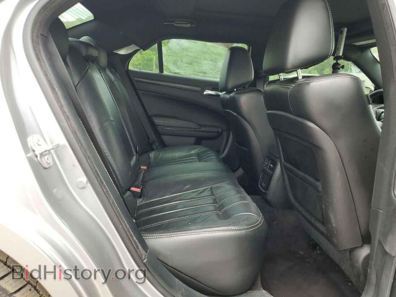 2016 CHRYSLER 300 - VIN: 2C3CCAGGXGH278380 - Photo 10