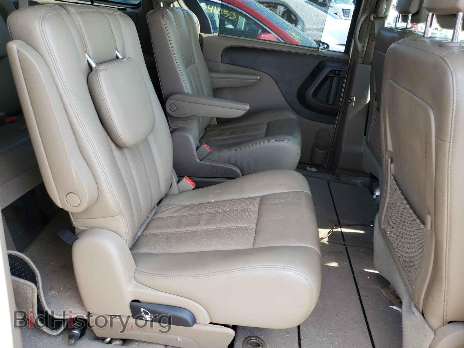 2011 CHRYSLER MINIVAN - VIN: 2A4RR8DG8BR784417 - Photo 6