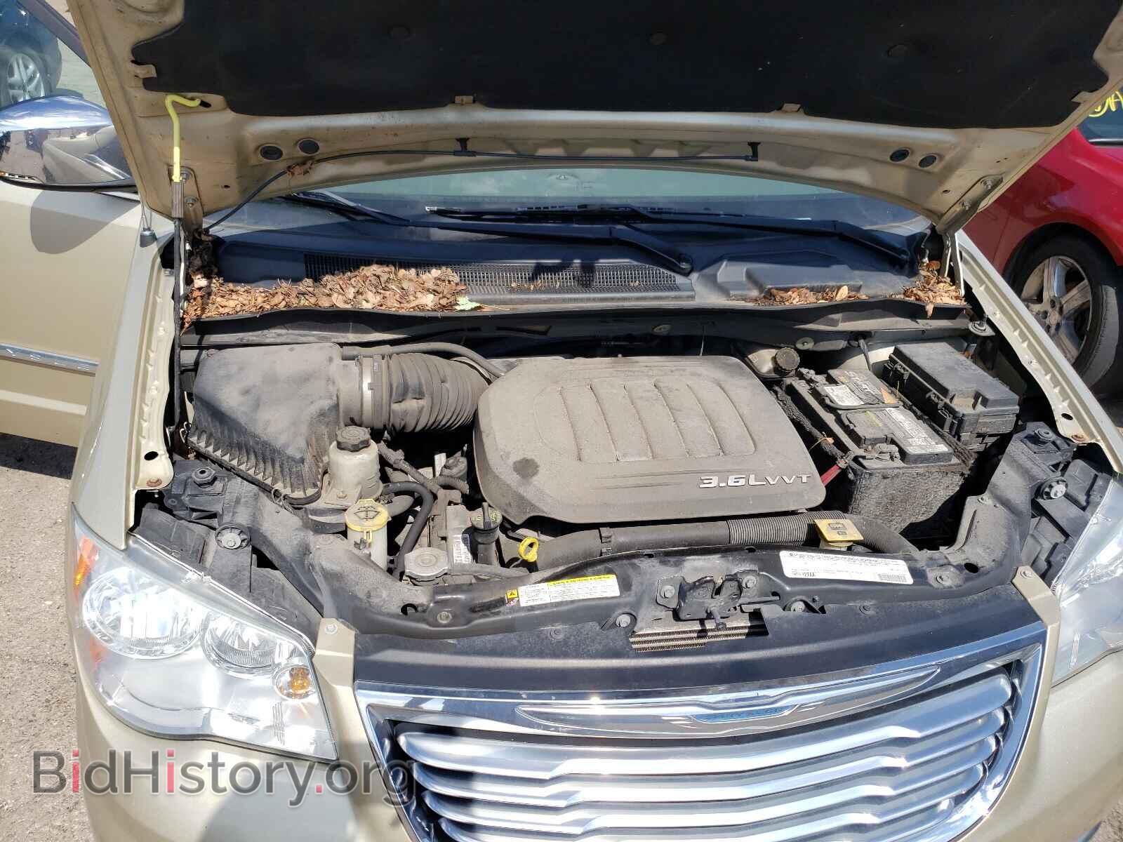 2011 CHRYSLER MINIVAN - VIN: 2A4RR8DG8BR784417 - Photo 7