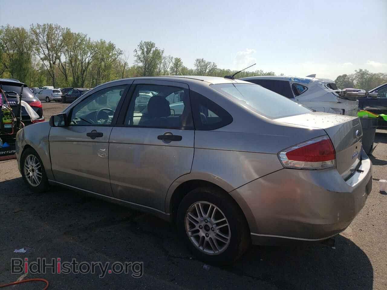 2008 FORD FOCUS - VIN: 1FAHP35N48W155170 - Фото 2