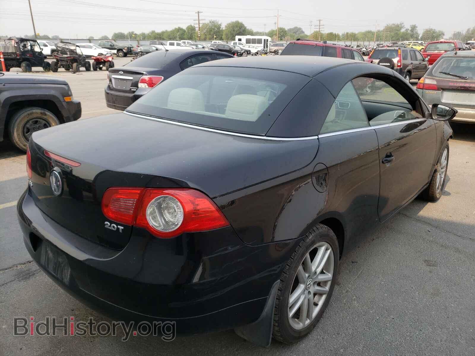 2009 VOLKSWAGEN EOS - VIN: WVWFA71F79V015582 - Photo 4