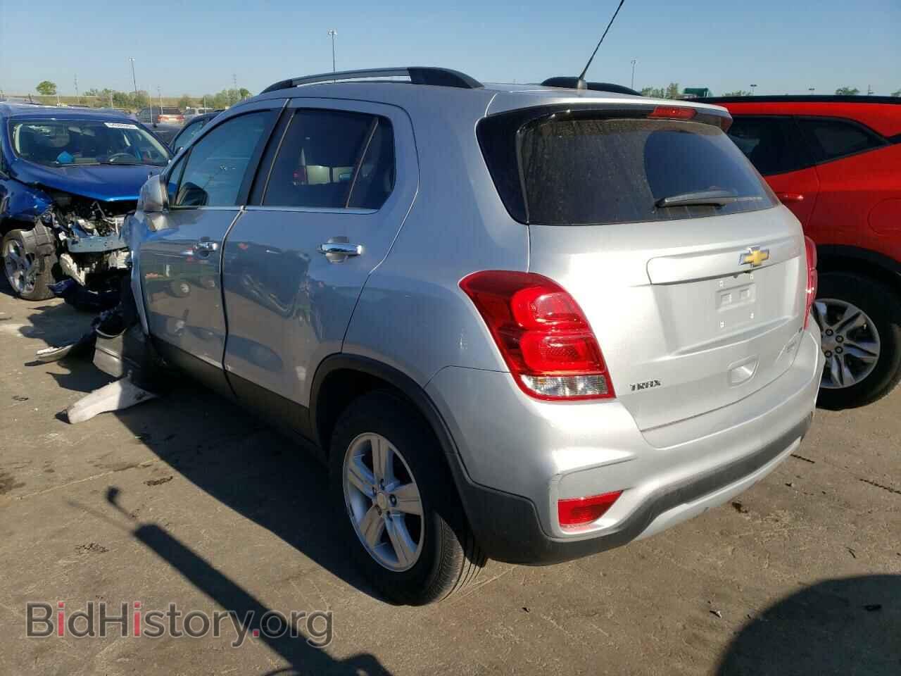 2019 CHEVROLET TRAX - VIN: 3GNCJLSB4KL334541 - Фото 2
