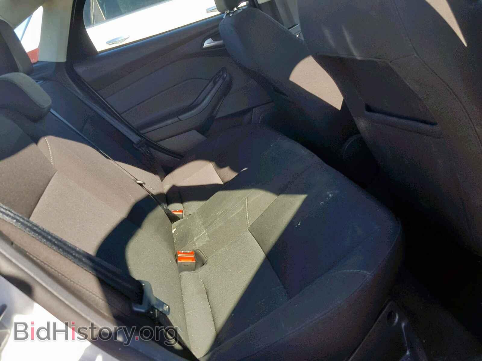 2017 FORD FOCUS SE - VIN: 1FADP3F22HL323876 - Фото 6