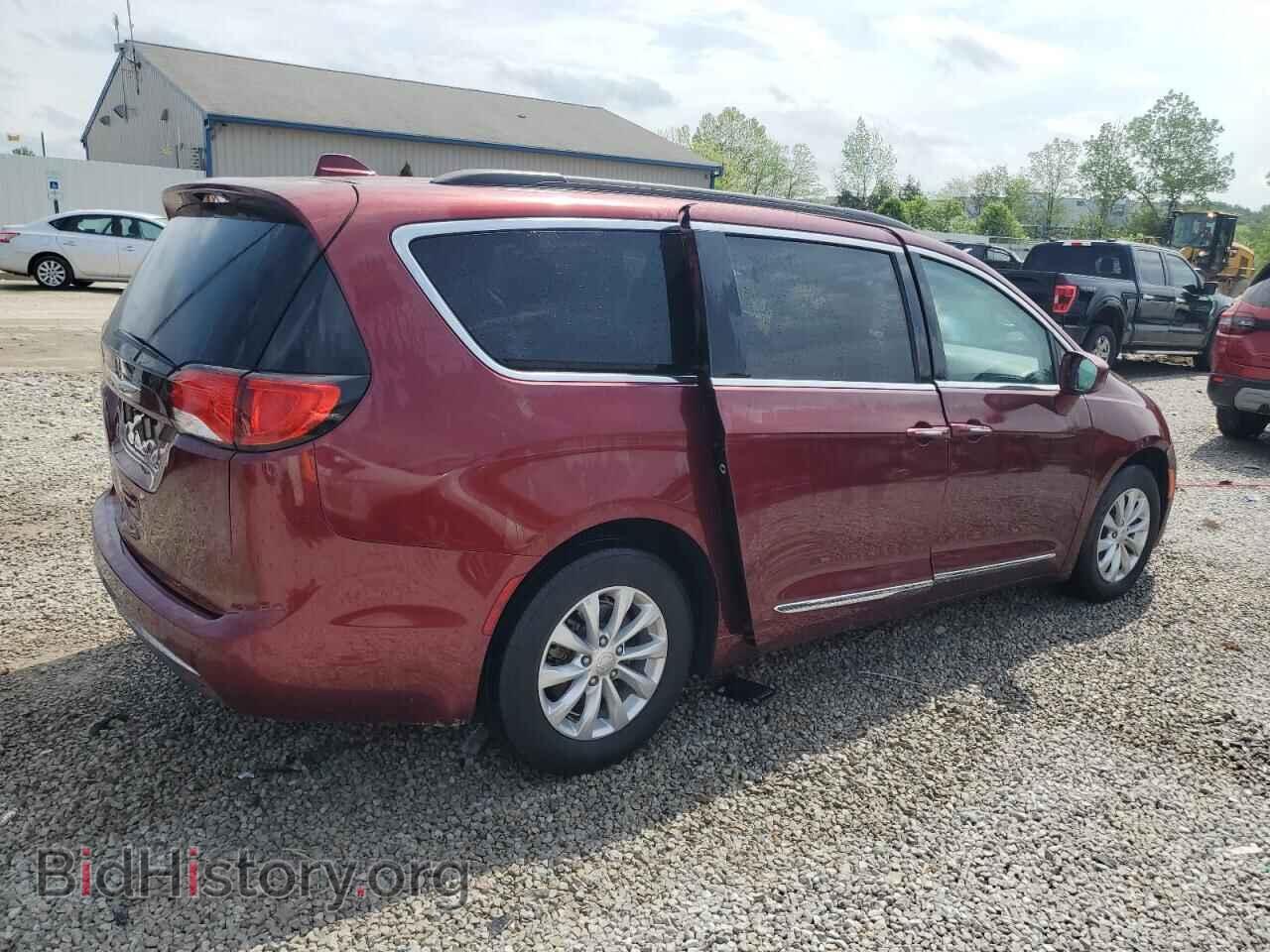 2017 CHRYSLER PACIFICA - VIN: 2C4RC1BG8HR590996 - Фото 3