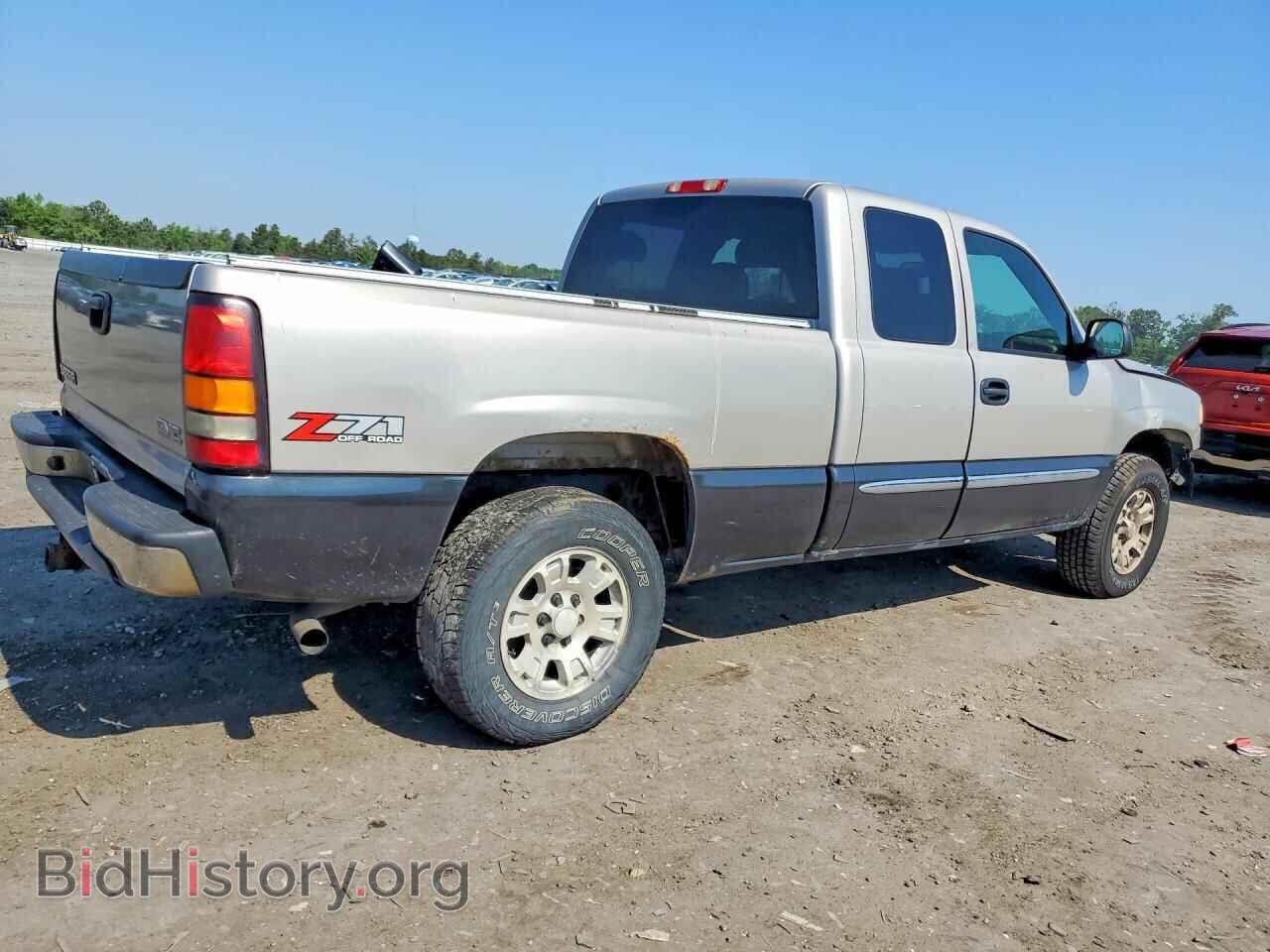 2005 GMC SIERRA - VIN: 1GTEK19B55Z319729 - Фото 3