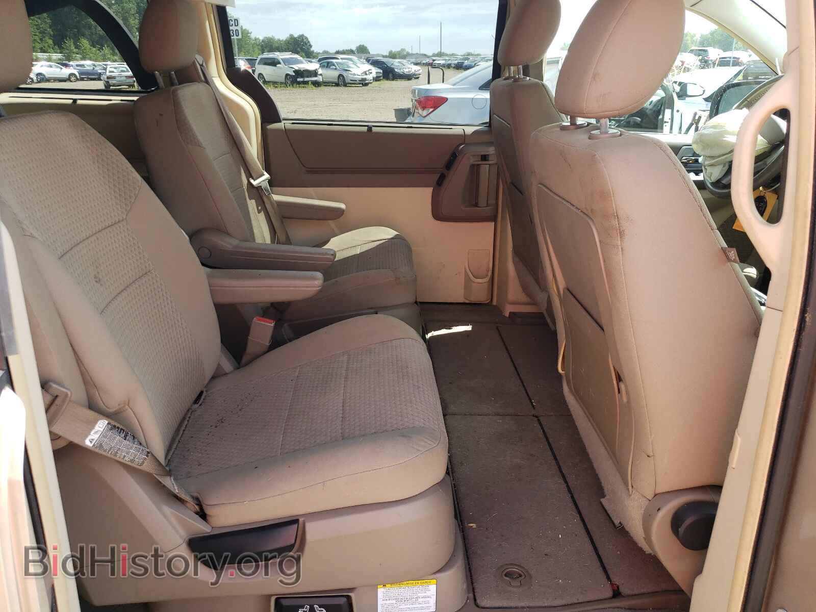 2008 CHRYSLER MINIVAN - VIN: 2A8HR54P98R148963 - Фото 6