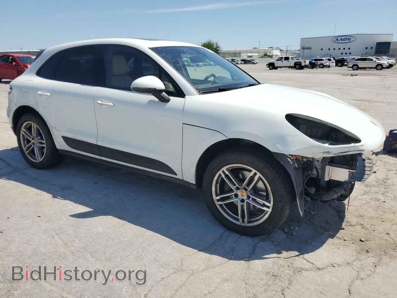 2017 PORSCHE MACAN - VIN: WP1AA2A58HLB07572 - Photo 4