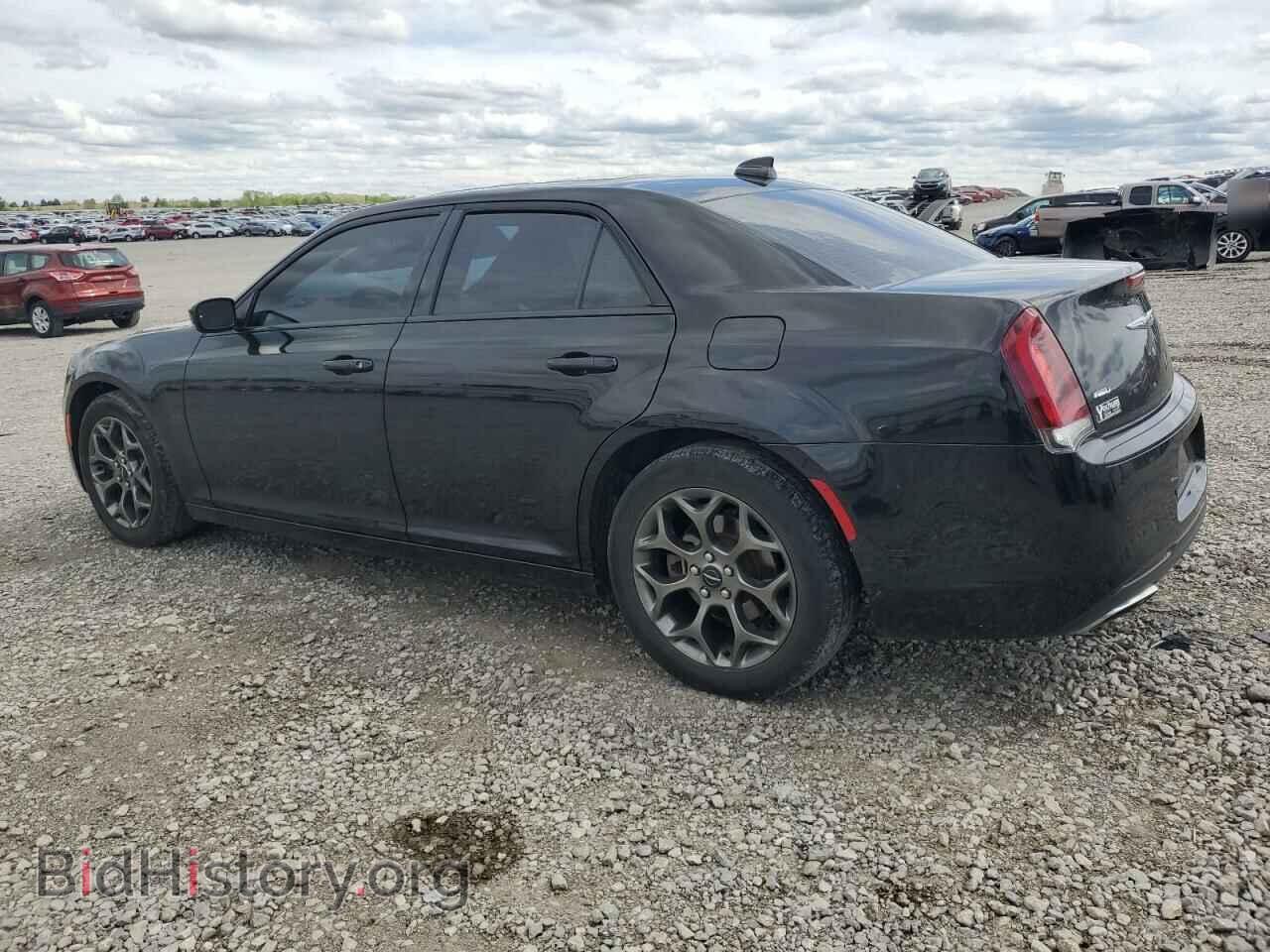 2016 CHRYSLER 300 - VIN: 2C3CCAGGXGH176013 - Фото 2