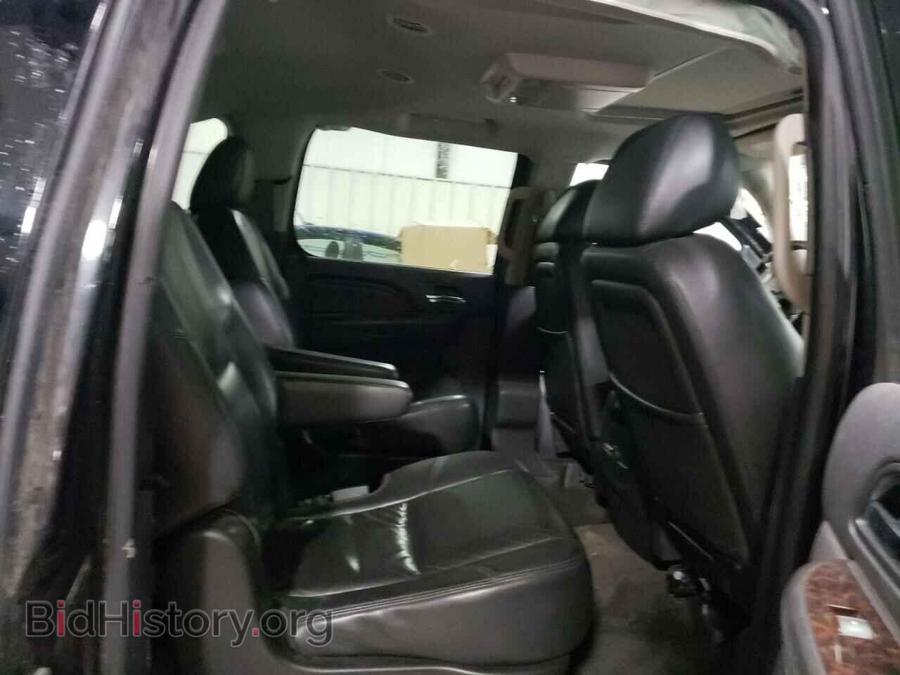 2011 GMC YUKON - VIN: 1GKS2MEF8BR352995 - Photo 11