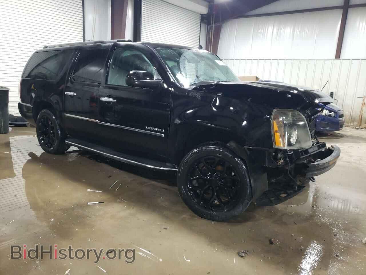 2011 GMC YUKON - VIN: 1GKS2MEF8BR352995 - Photo 4