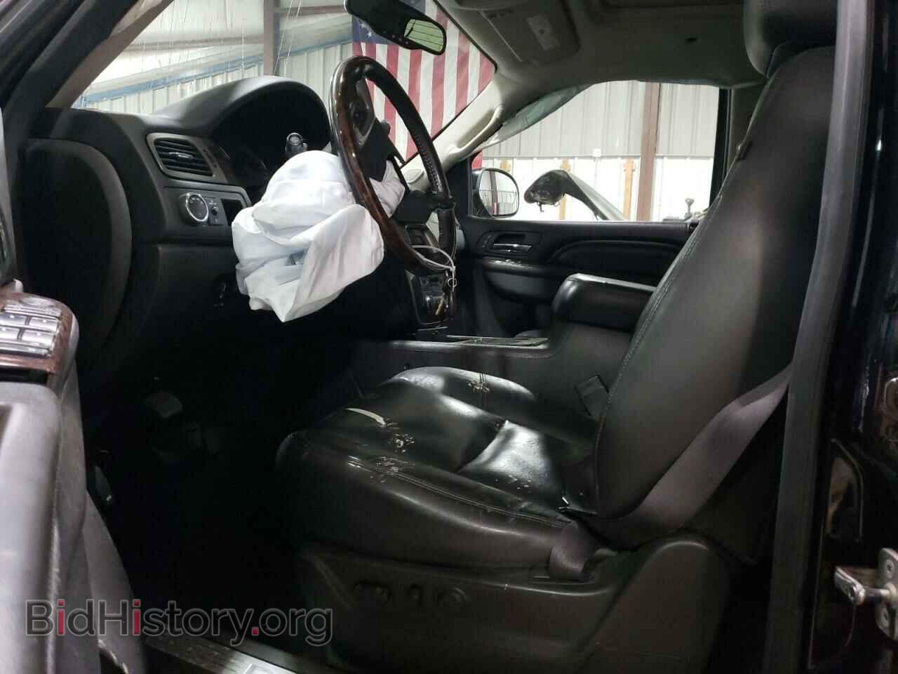 2011 GMC YUKON - VIN: 1GKS2MEF8BR352995 - Photo 7