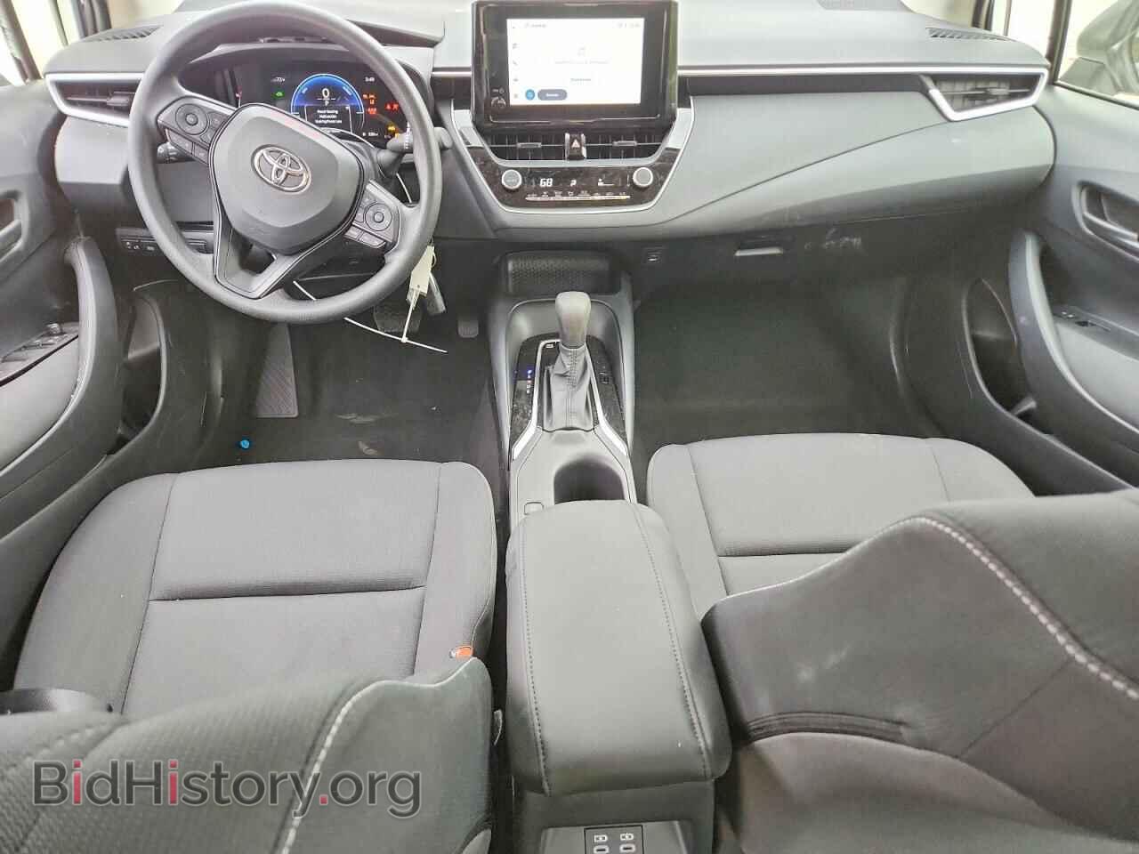 2026 TOYOTA COROLLA - VIN: JTDBCMFEXT3147584 - Photo 8