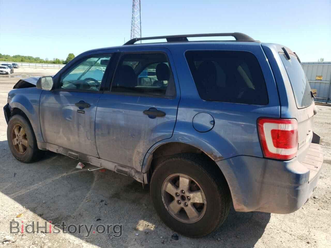 2010 FORD ESCAPE - VIN: 1FMCU0D70AKC85129 - Фото 2