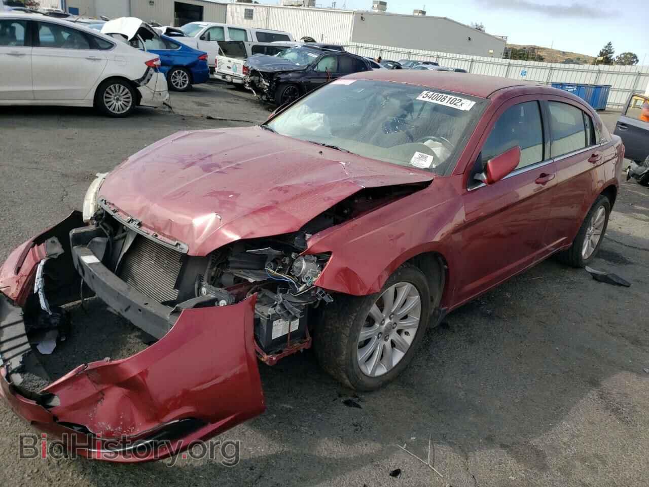 2013 CHRYSLER 200 - VIN: 1C3CCBBG0DN658716 - Фото 2