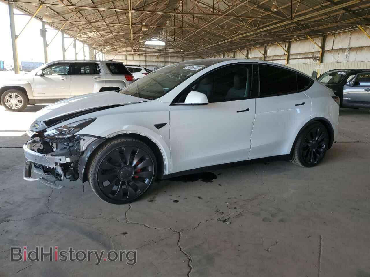 Фотография 7SAYGDEF0PF897970 - TESLA MODEL Y 2023