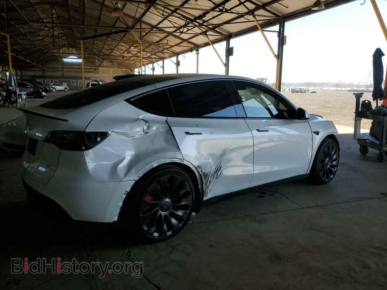 2023 TESLA MODEL Y - VIN: 7SAYGDEF0PF897970 - Фото 3