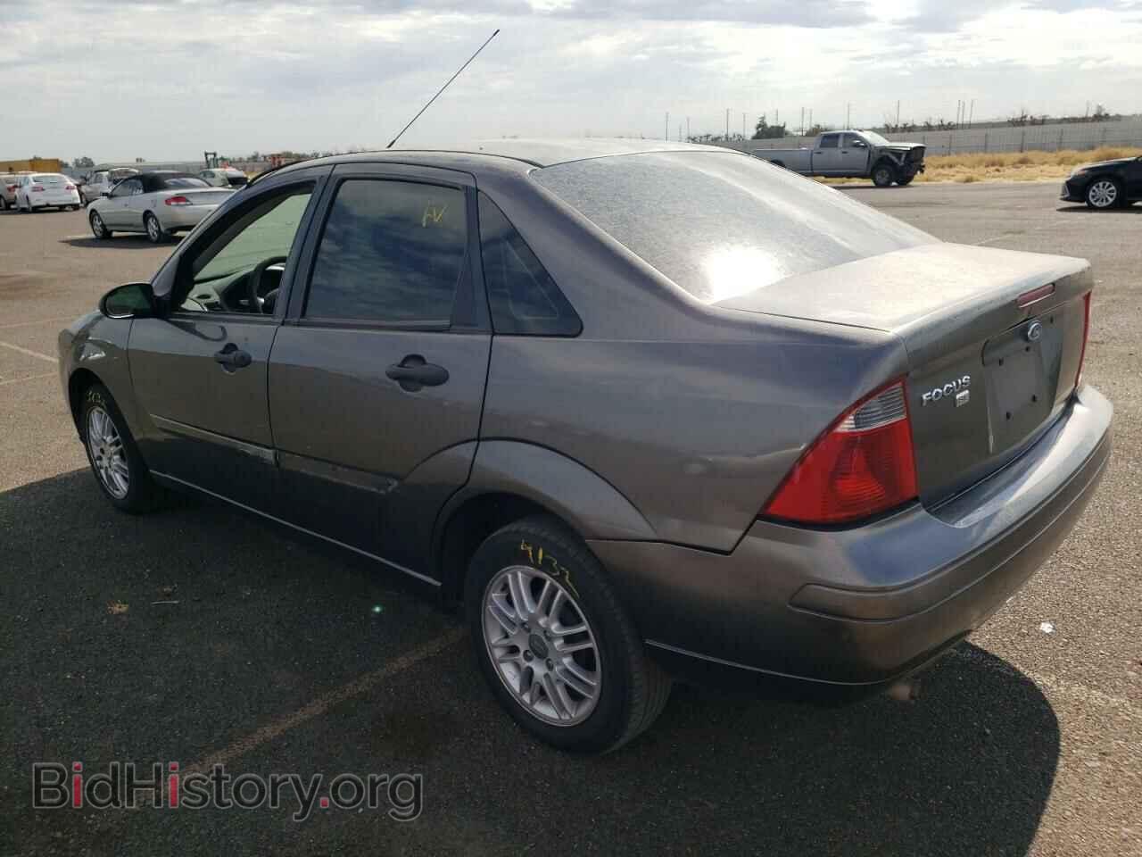2007 FORD FOCUS - VIN: 1FAFP34N87W322640 - Фото 3
