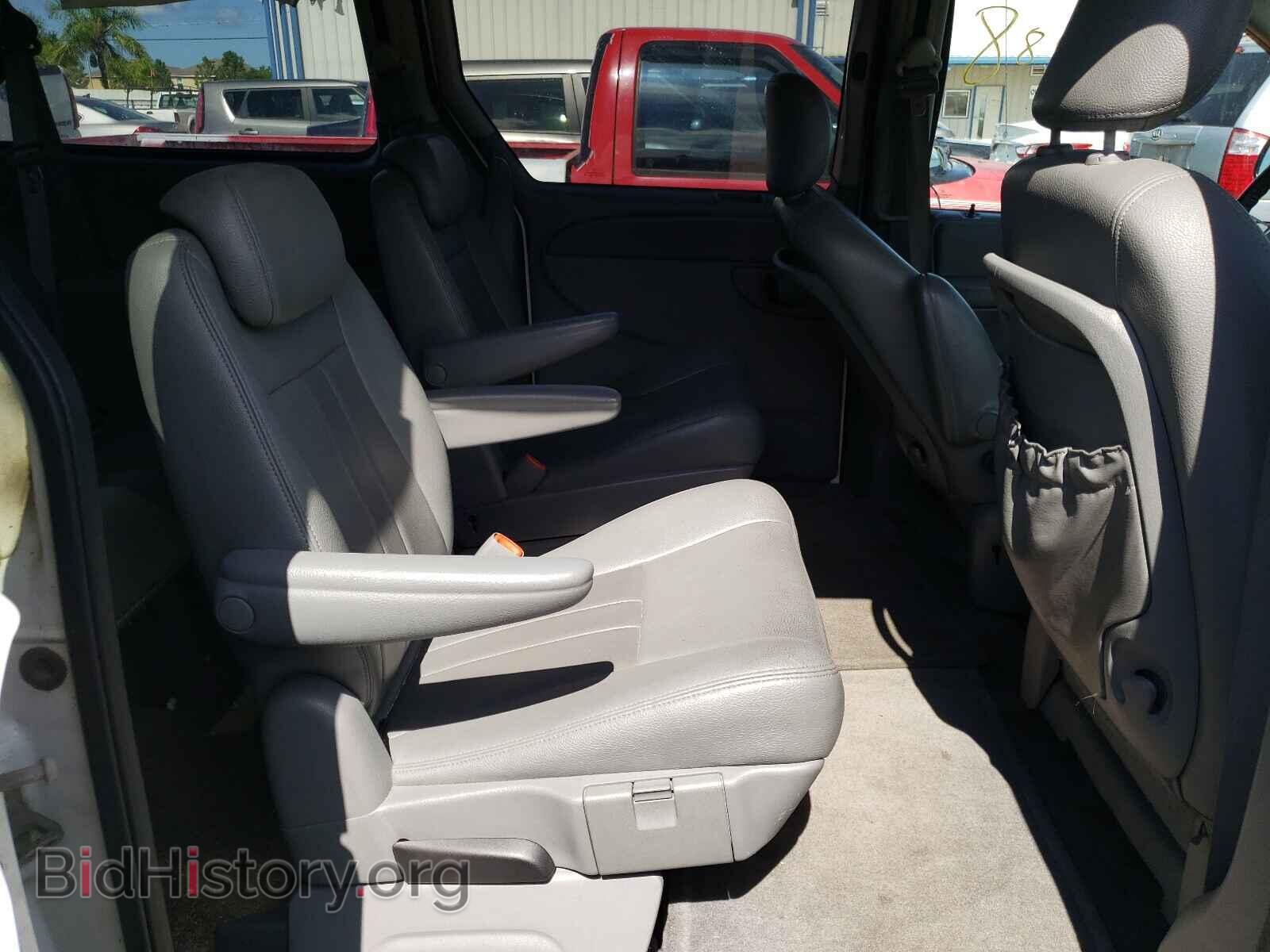 2006 CHRYSLER MINIVAN - VIN: 2A4GP54LX6R651432 - Фото 6