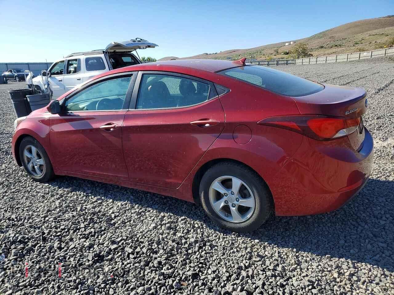 2015 HYUNDAI ELANTRA - VIN: 5NPDH4AE7FH622456 - Фото 2