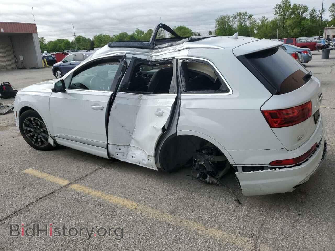 2017 AUDI Q7 - VIN: WA1VAAF79HD046079 - Фото 2