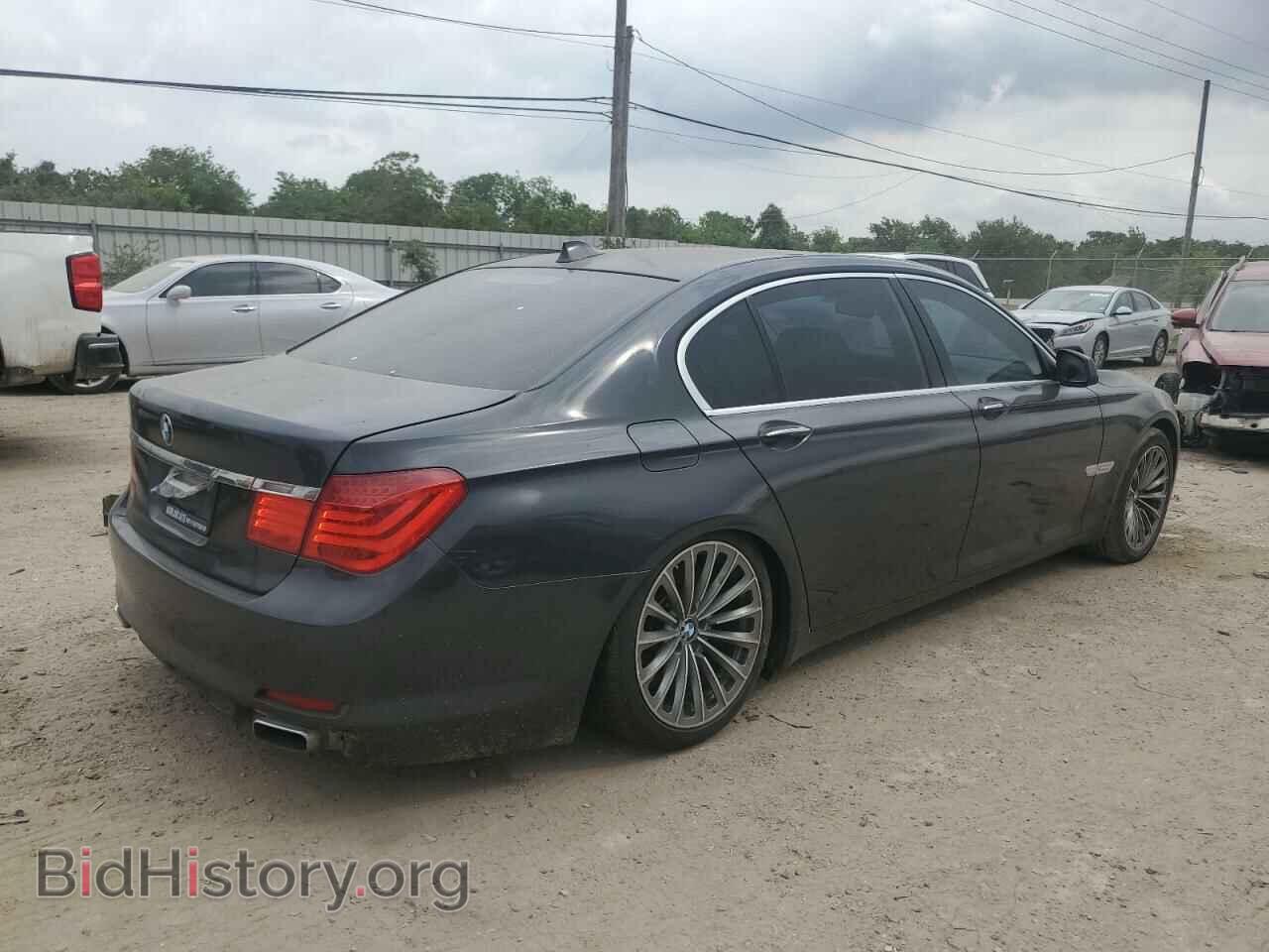 2012 BMW 7 SERIES - VIN: WBAKB8C59CC962970 - Фото 3