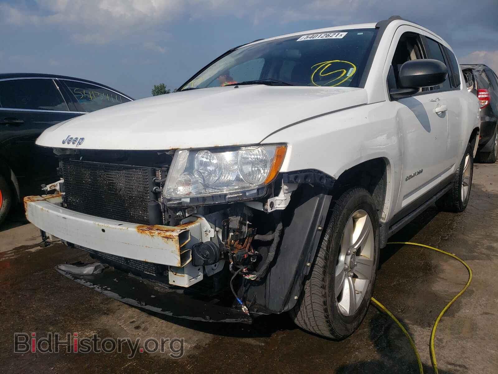 2012 JEEP COMPASS - VIN: 1C4NJCBA6CD724928 - Photo 2