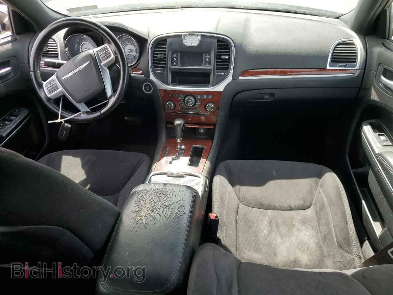 2012 CHRYSLER 300 - VIN: 2C3CCAAG3CH104699 - Фото 8