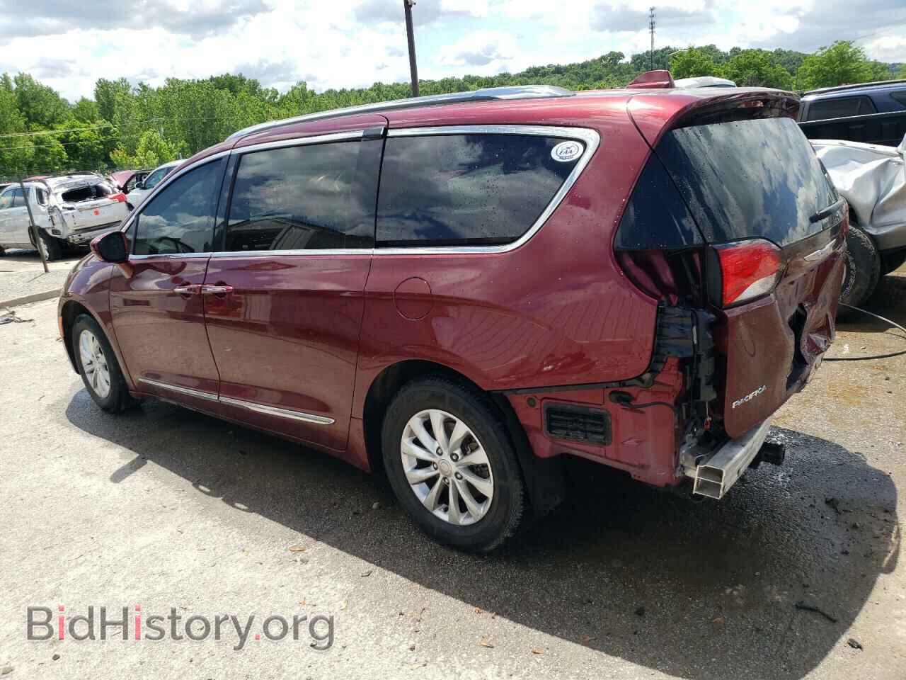 2018 CHRYSLER PACIFICA - VIN: 2C4RC1BG7JR211024 - Photo 2