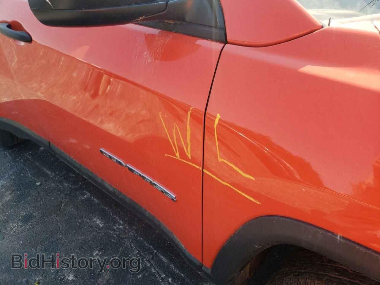 2018 JEEP COMPASS - VIN: 3C4NJDAB7JT200341 - Фото 9