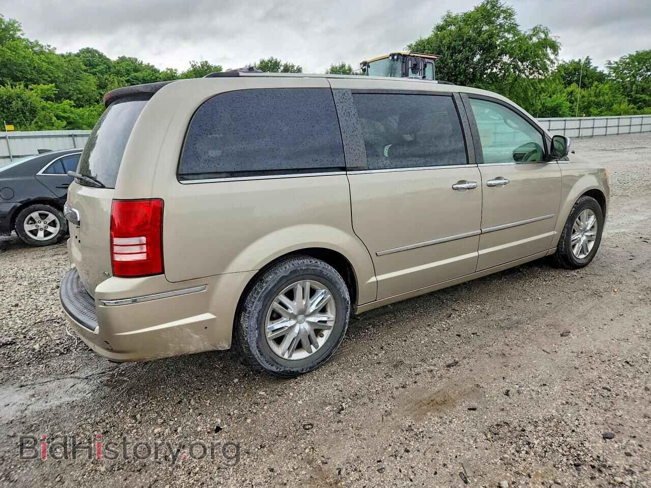2008 CHRYSLER MINIVAN - VIN: 2A8HR64X68R646446 - Photo 3