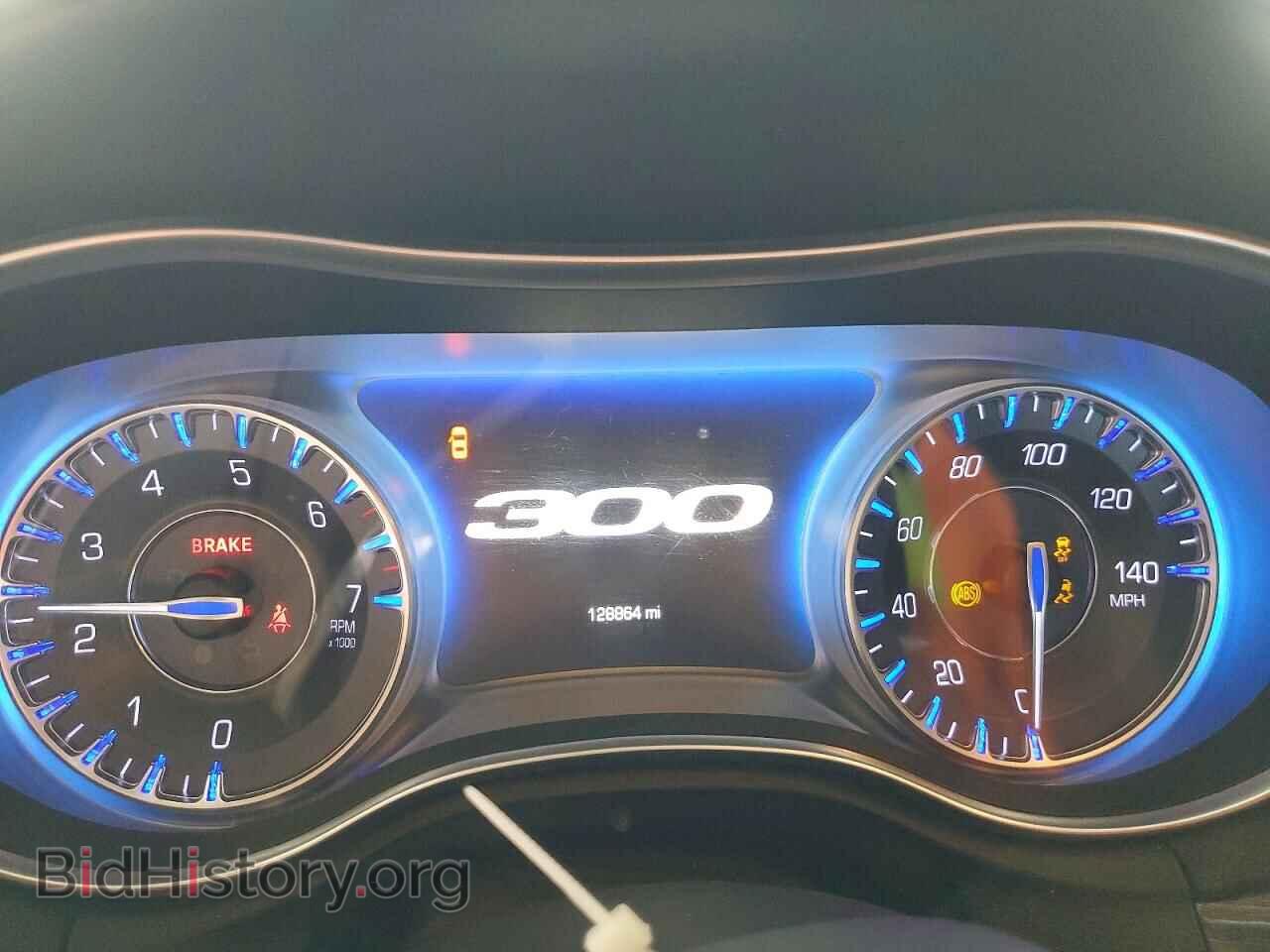 2015 CHRYSLER 300 - VIN: 2C3CCAAG9FH872112 - Photo 9