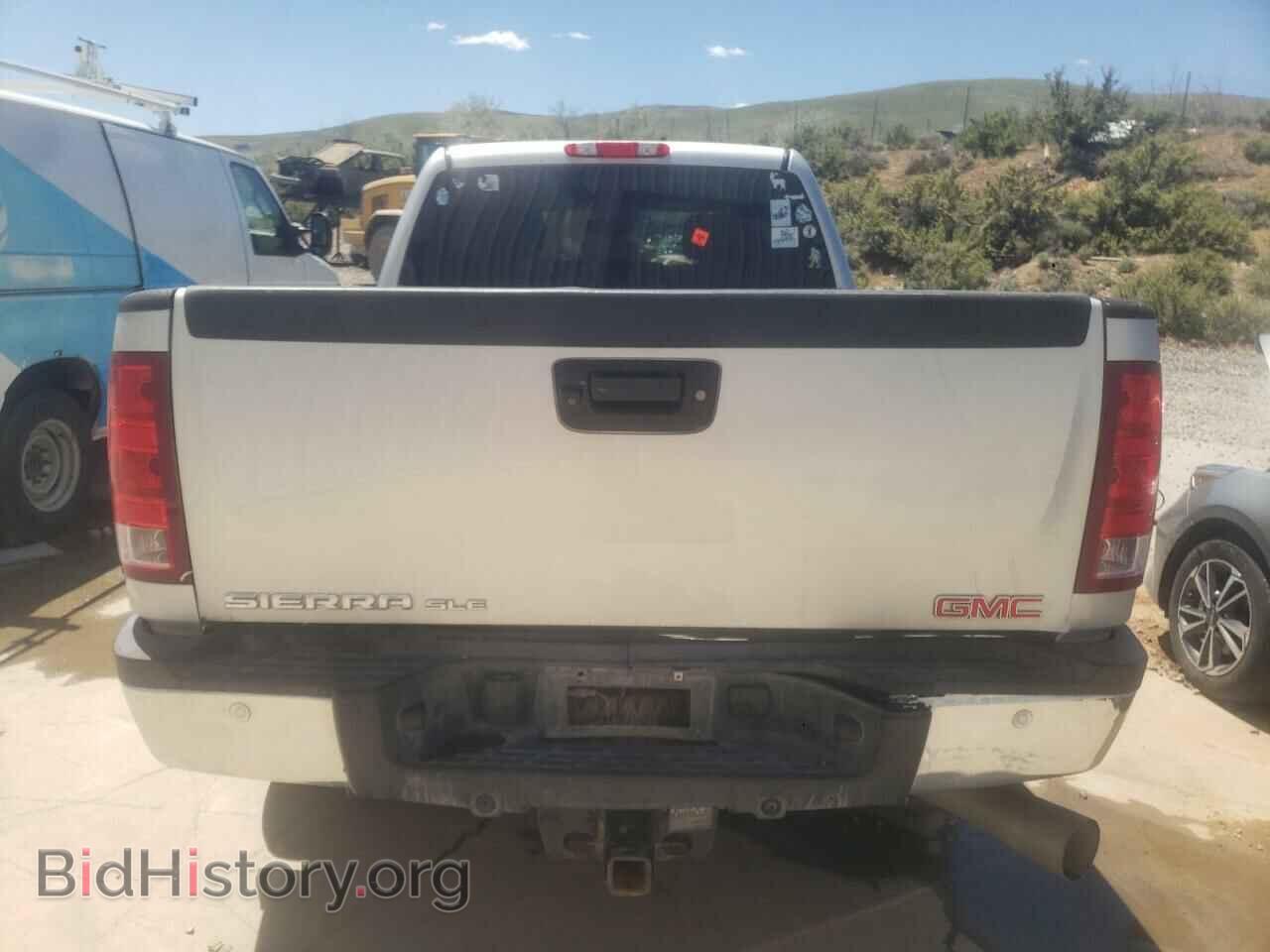 2013 GMC SIERRA - VIN: 1GT120C86DF189207 - Фото 6